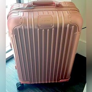 ISO - Rimowa pink aluminum carryon